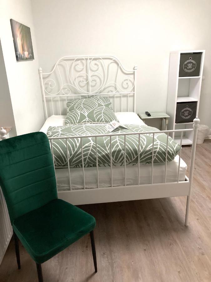 Clarkes Apartments Leopoldshohe Екстериор снимка